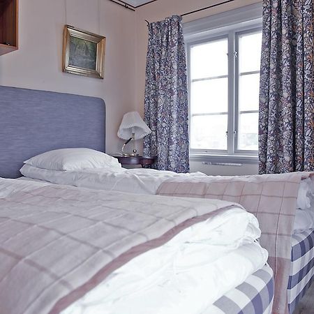 Lilla Hotellet Bed & Breakfast Strängnäs Exteriér fotografie